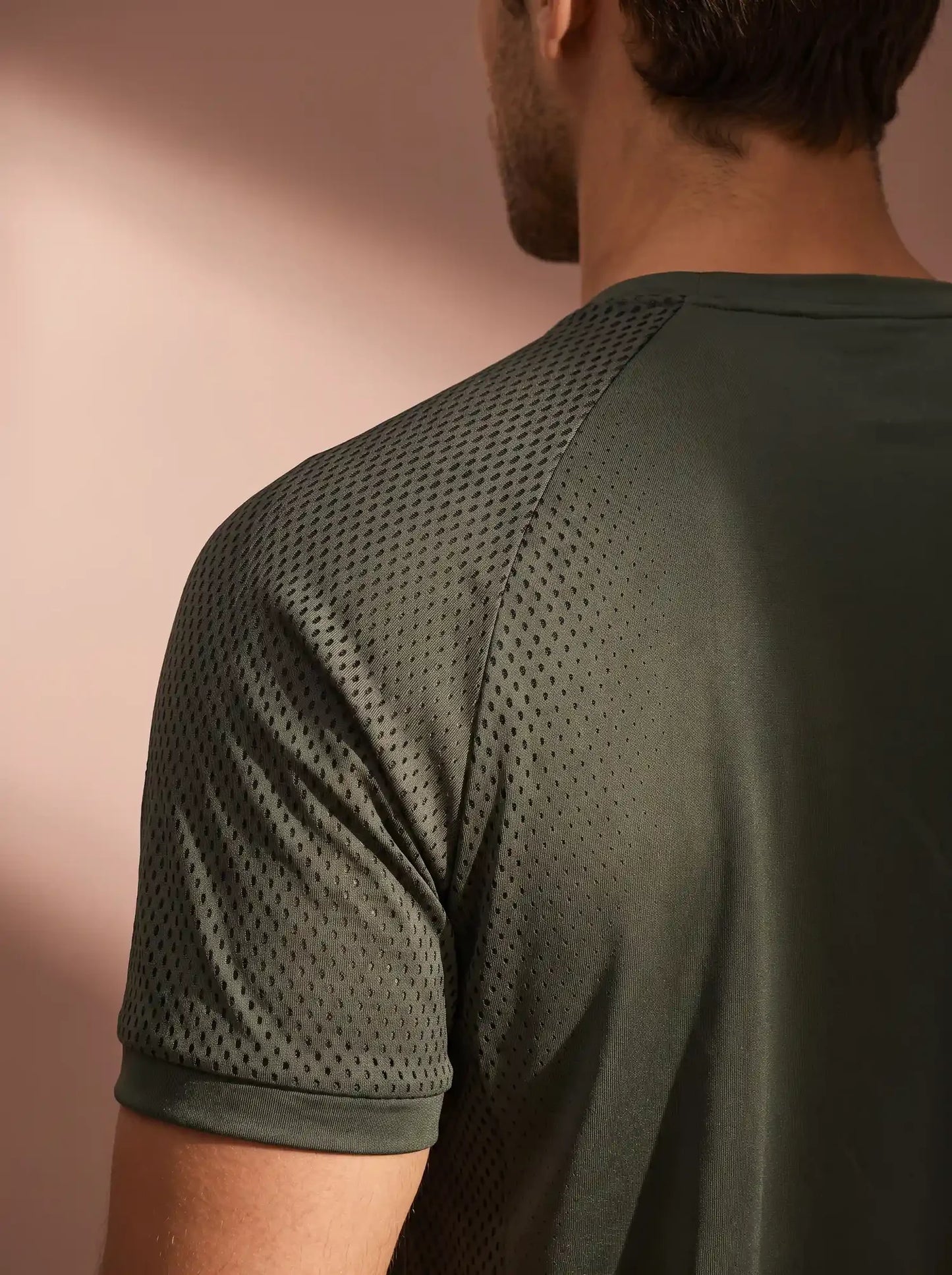 Sjeng Bas Men Tee - Camo Green