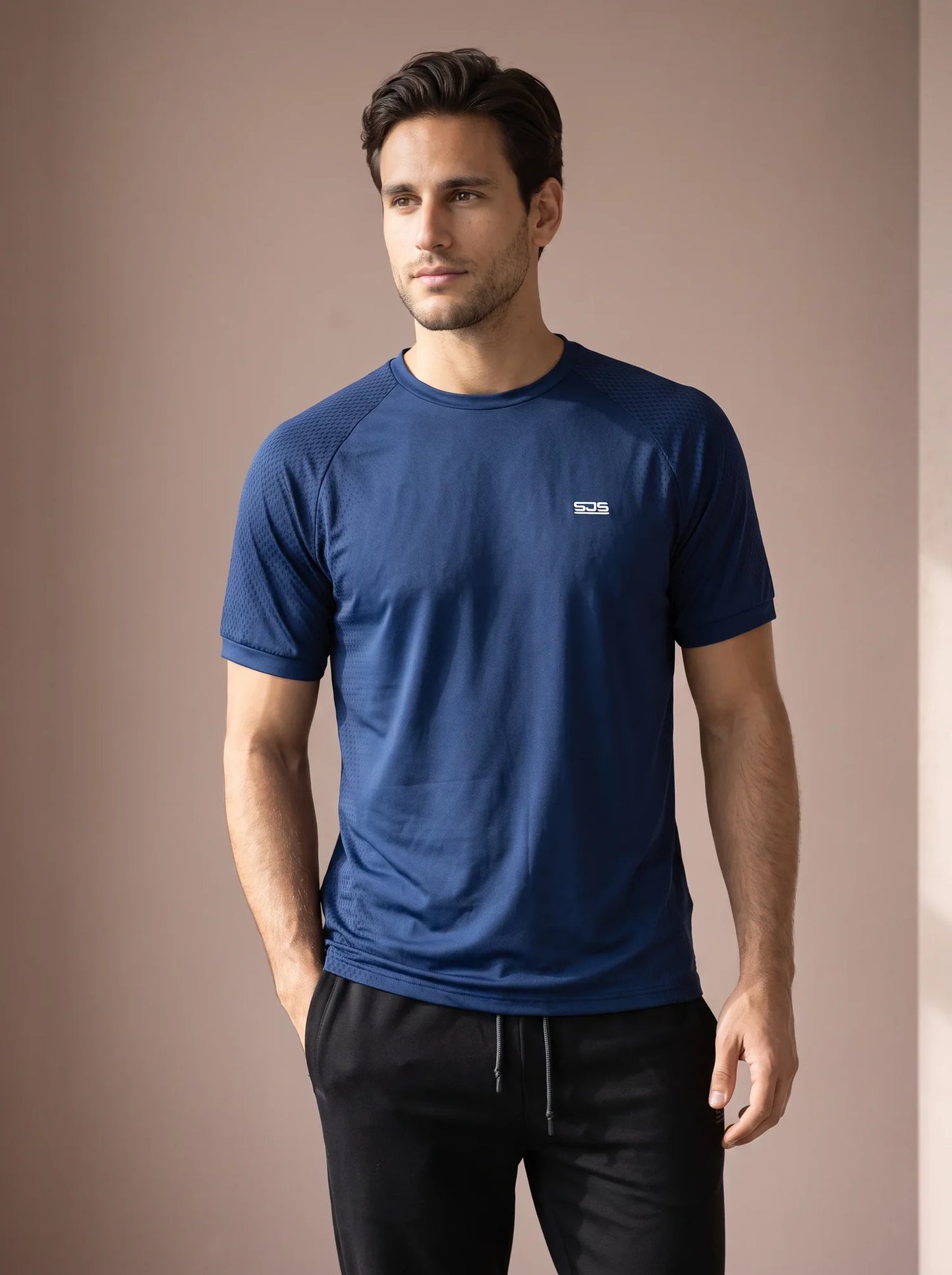 Sjeng Bas Men Tee - Pelikan Ink