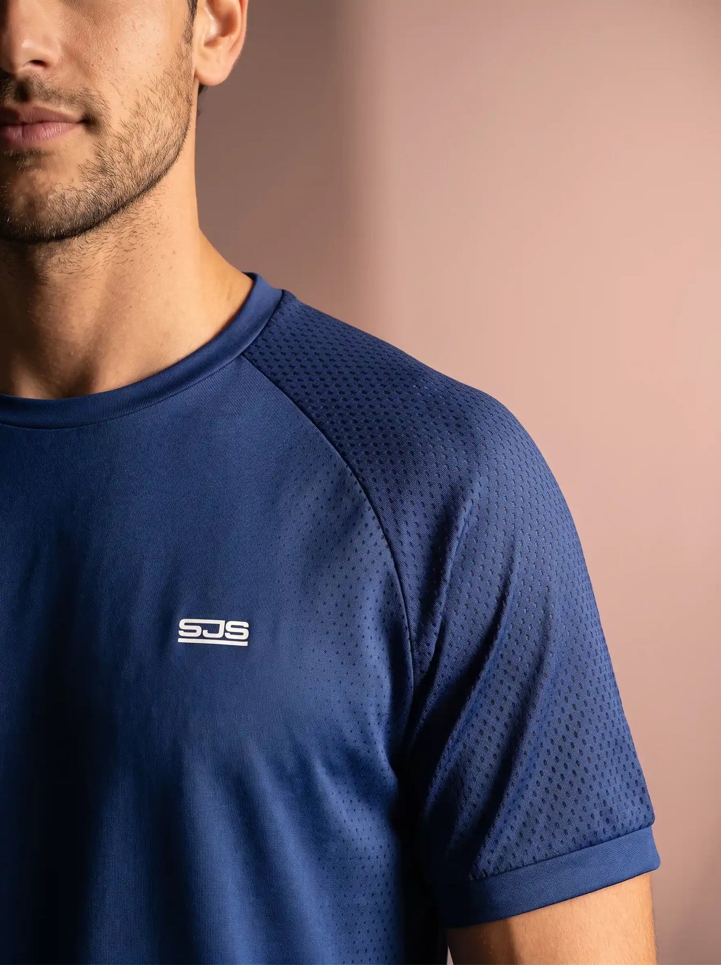 Sjeng Bas Men Tee - Pelikan Ink