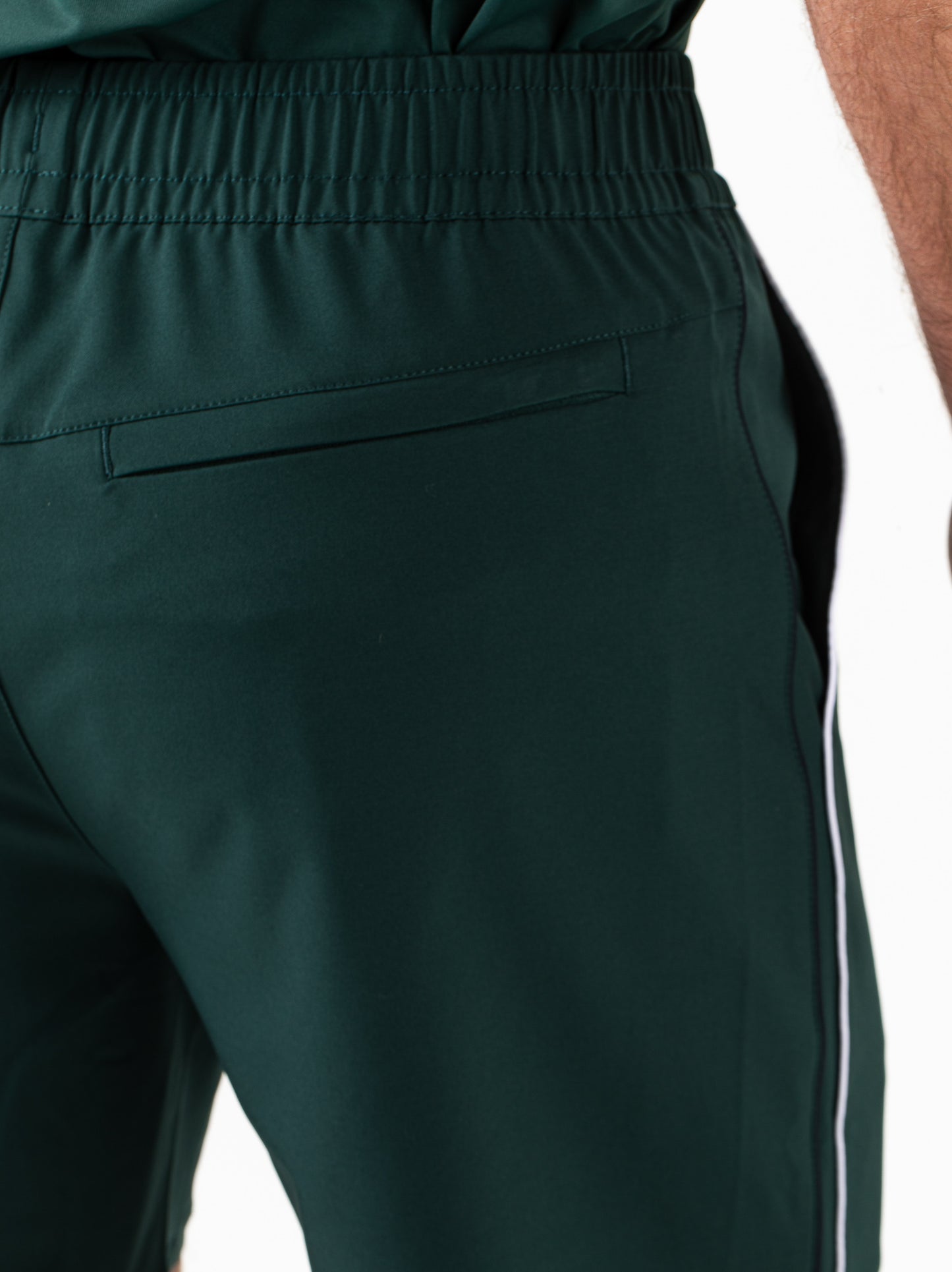 Sjeng Emin Man shorts - retro green