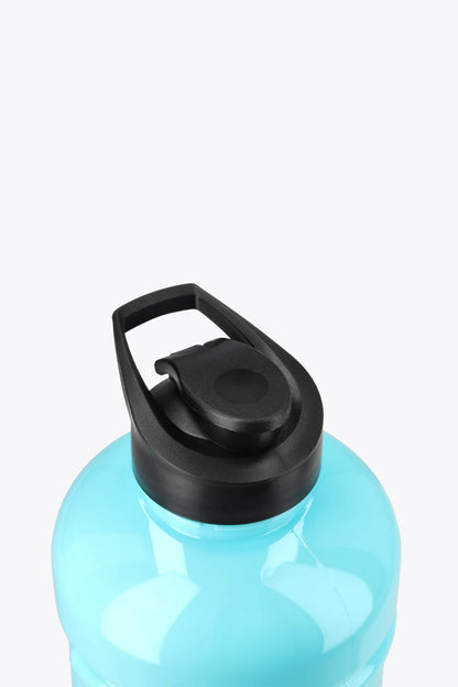 Osaka Giga Water Bottle Blue Topaz