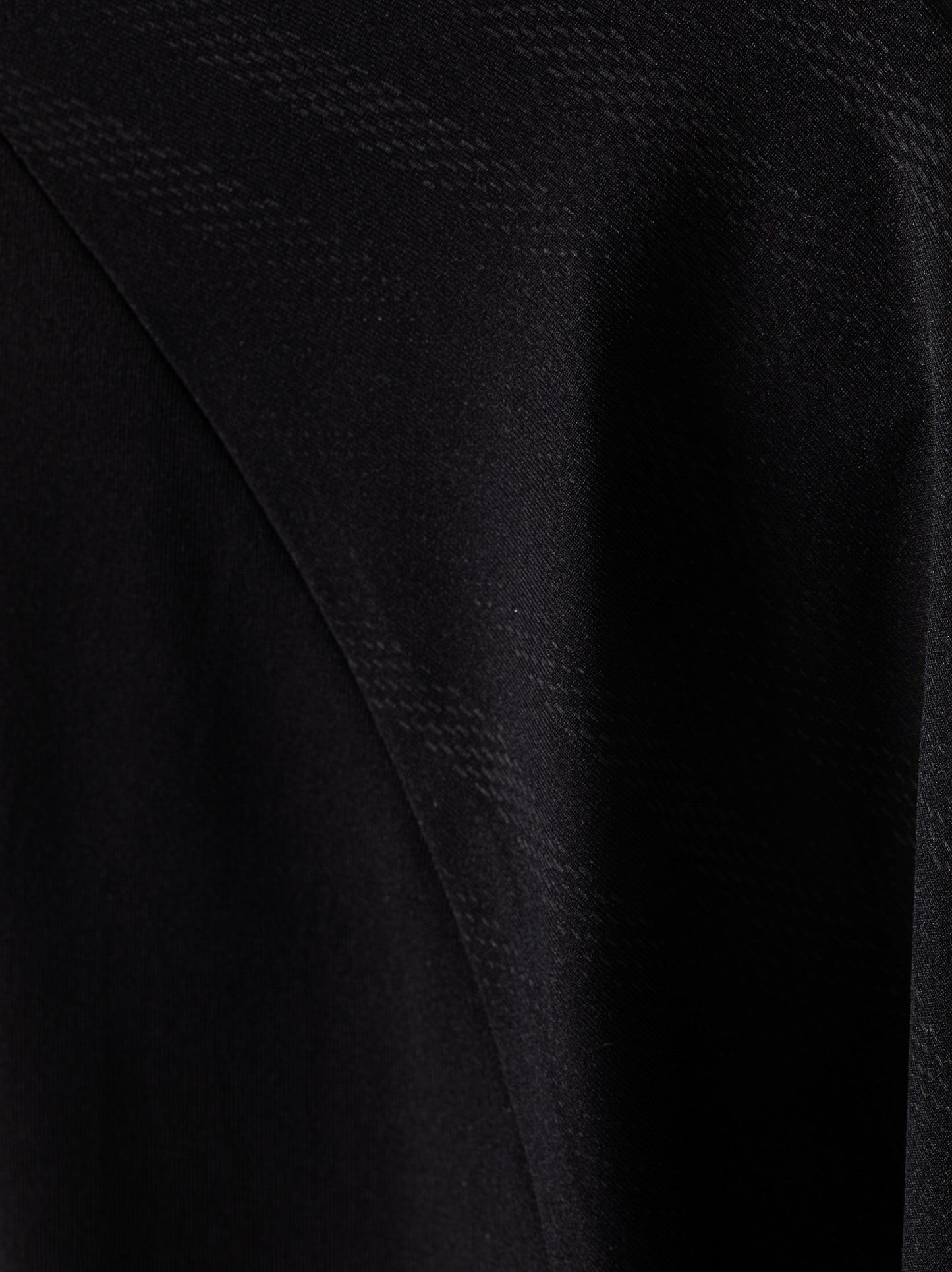 Sjeng Neo Mens tee - black