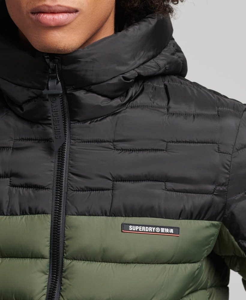 Superdry Sport Code XPD Radar Fuji Jacket Men Black - Green